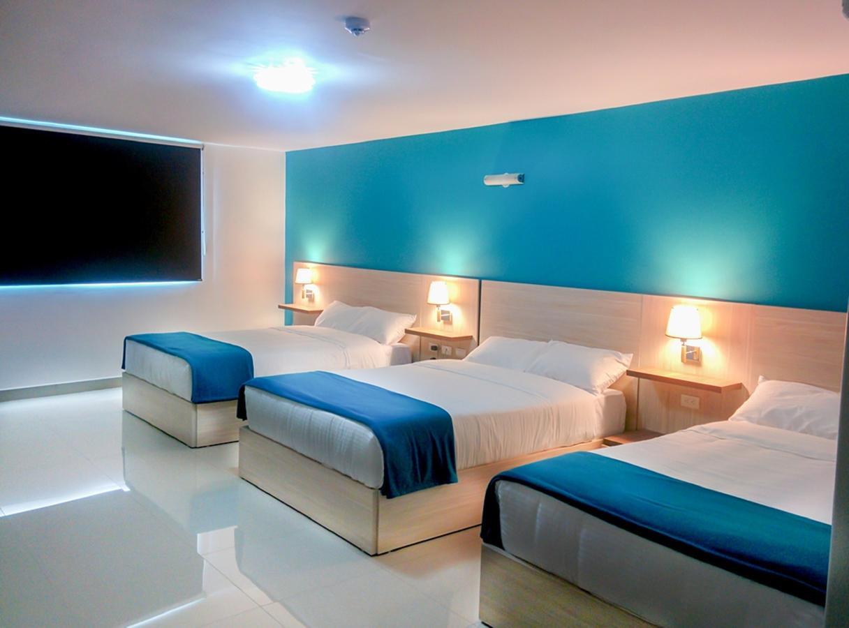 Hotel - Centro Comercial Punta Del Mar Салінас Номер фото